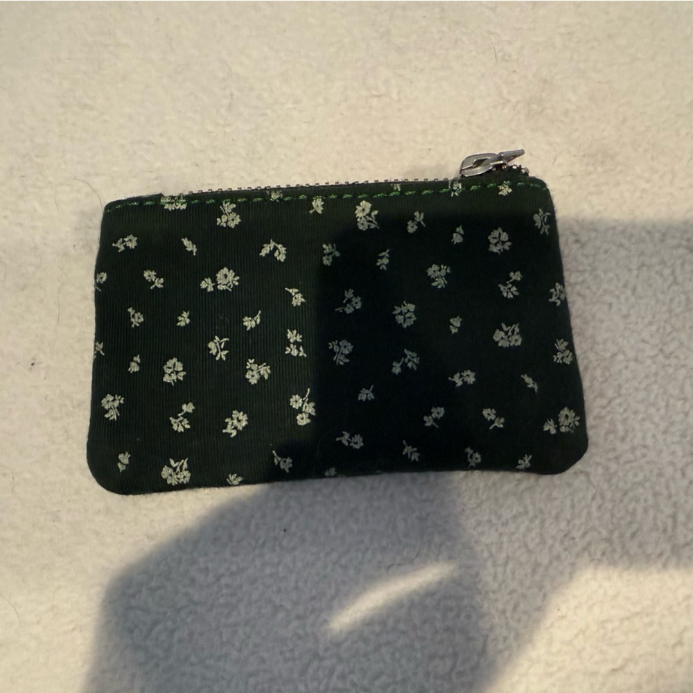 Floral Black Zipper Pouch